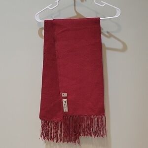 PERUVIAN LINK Alpaca Collection Made in Peru deep red scarf. 100% alpaca wool